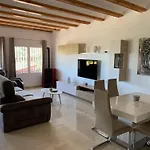 Solana Nyaraló
